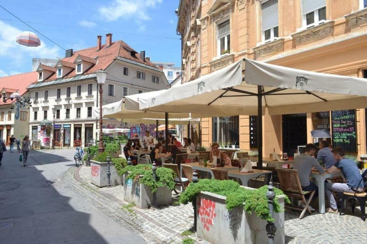 Apartment Central Station Between Dragon And Triple Bridges Ljubljana Exterior photo